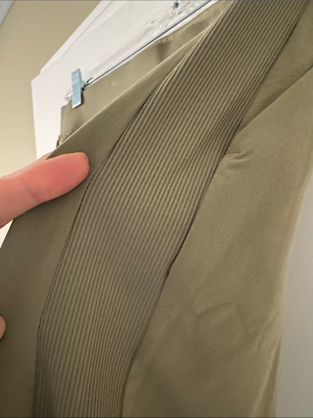 Athleta Brooklyn Ankle Pant - Olive Green NWT sz 6 - Picture 5 of 5